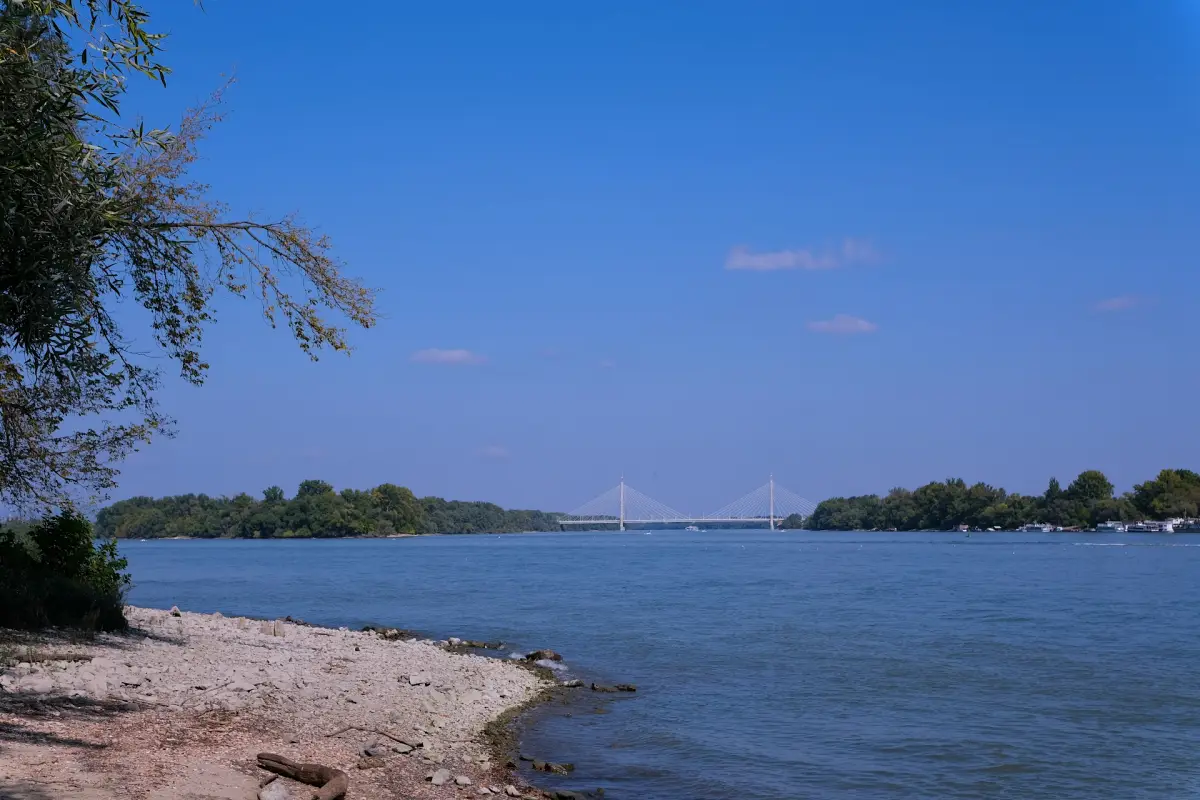 A Duna a Római-partnál