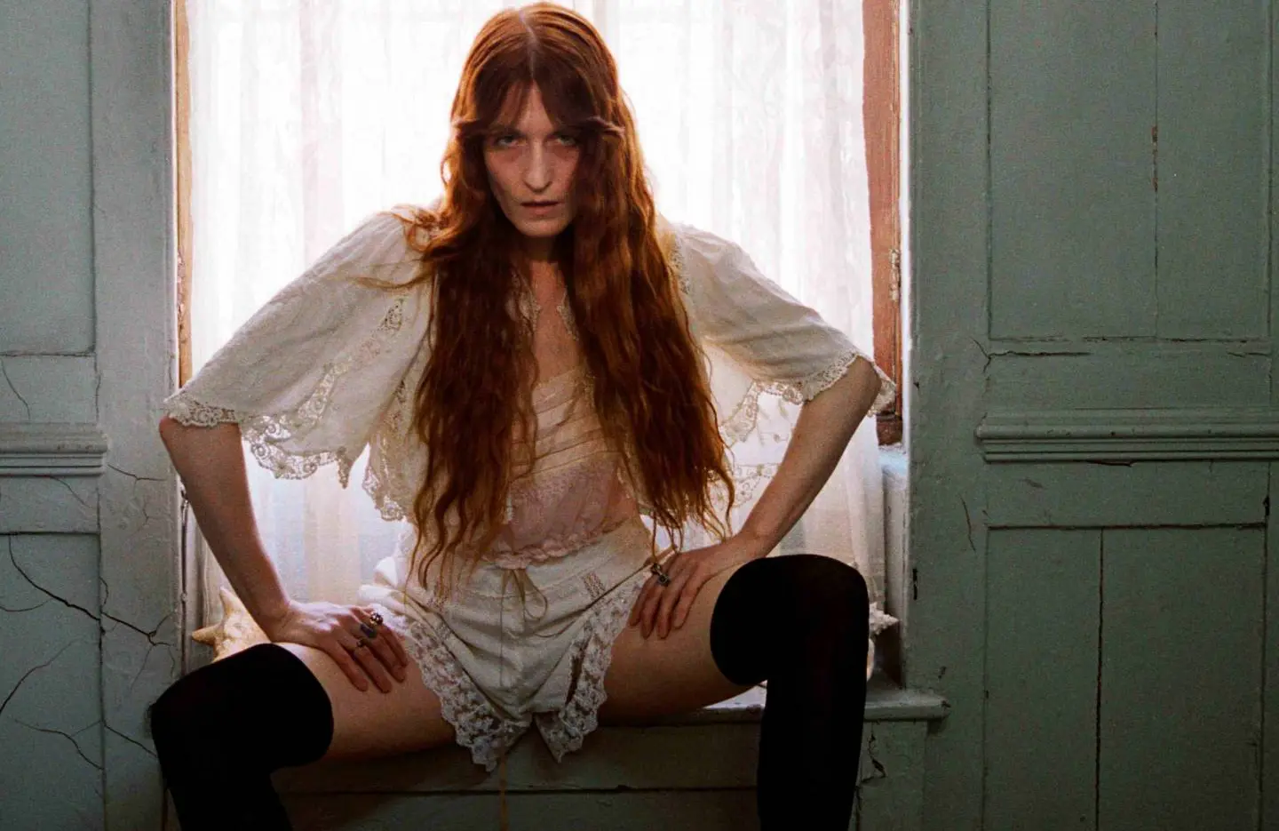 Florence Welch a Florence + The Machine-ból. Forrás: szigetfestival.com