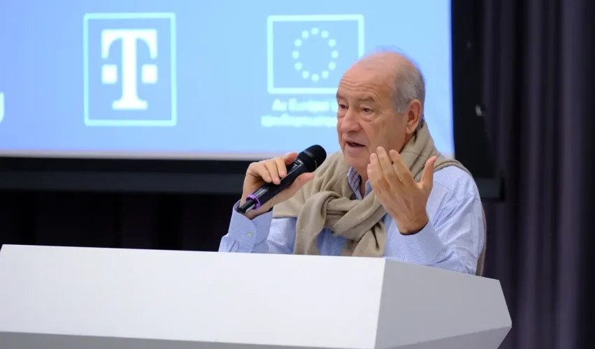 Dr. Edvi Péter