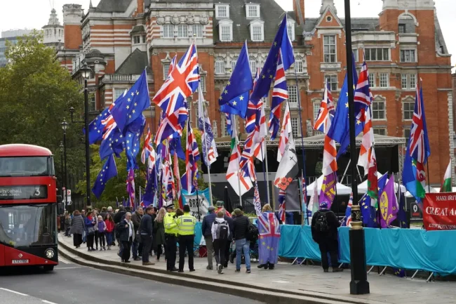Brexit-ellenes tüntetők Londonban, 2019-ben