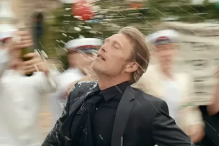 Mads Mikkelsen a Még egy kört mindenkinek című filmben. Forrás: Zentropa Entertaimnents / Vertigo Media.